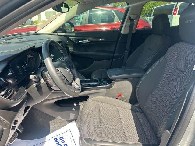 2023 Buick Envision AWD 4dr Preferred