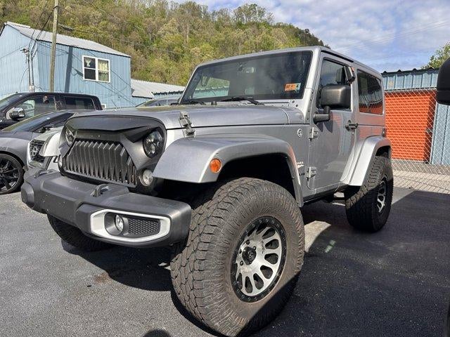 2014 Jeep Wrangler 4WD 2dr Sahara