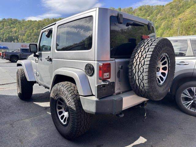 2014 Jeep Wrangler 4WD 2dr Sahara