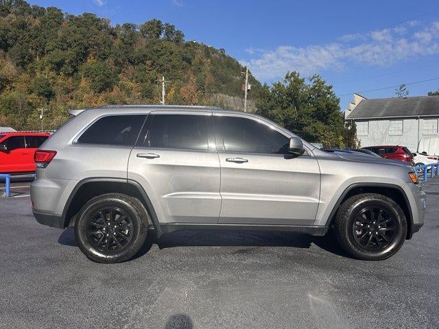 2021 Jeep Grand Cherokee Laredo X 4x4