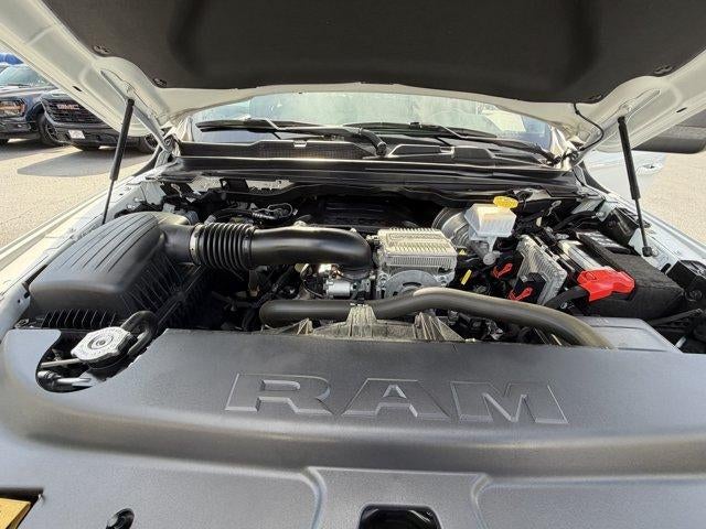 2022 RAM 1500 Big Horn 4x4 Crew Cab 5'7" Box