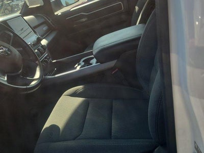 2022 RAM 1500 Big Horn 4x4 Crew Cab 5'7" Box