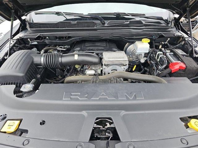 2023 RAM 1500 Big Horn 4x4 Crew Cab 5'7" Box