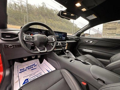 2025 Ford Mustang GT Premium Fastback