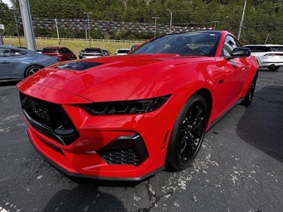 2025 Ford Mustang GT Premium Fastback
