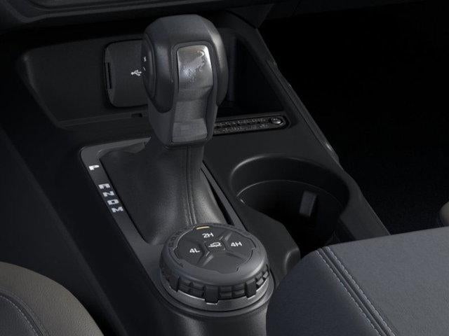 2025 Ford Bronco Outer Banks 4 Door 4x4