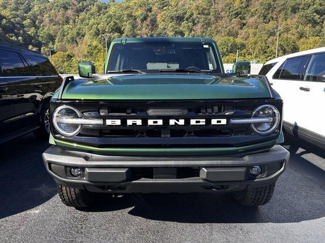2025 Ford Bronco Outer Banks 4 Door 4x4