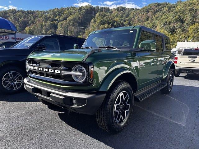 2025 Ford Bronco Outer Banks 4 Door 4x4