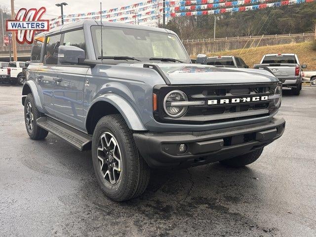 2025 Ford Bronco Outer Banks 4 Door 4x4
