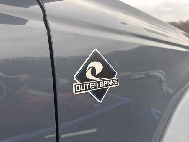 2025 Ford Bronco Outer Banks 4 Door 4x4