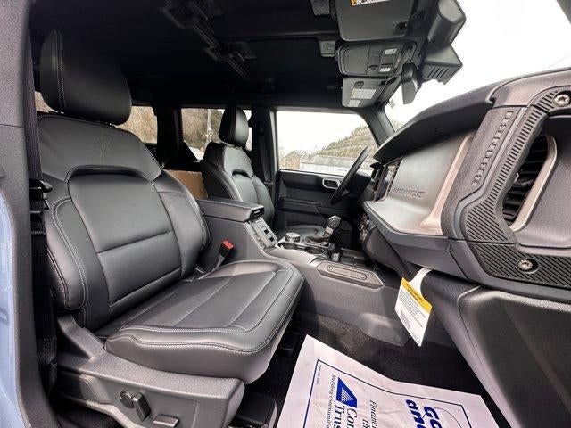 2025 Ford Bronco Outer Banks 4 Door 4x4