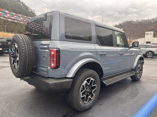 2025 Ford Bronco Outer Banks 4 Door 4x4