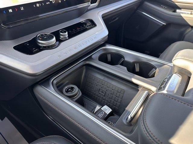 2025 Ford Expedition Max Active 4x4