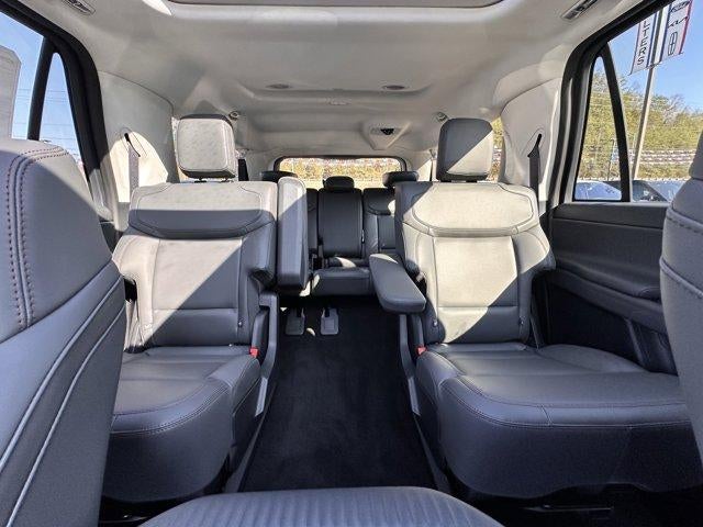 2025 Ford Expedition Max Active 4x4