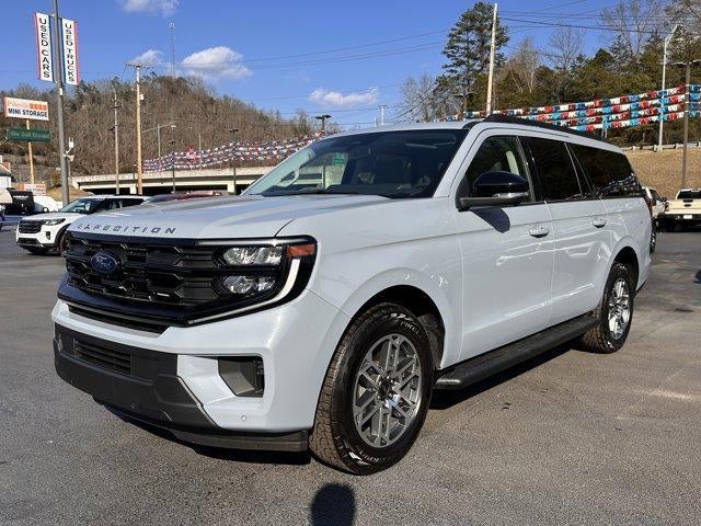 2025 Ford Expedition Max Active 4x4