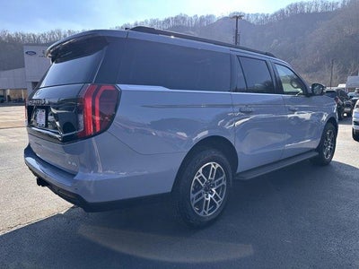 2025 Ford Expedition Max Active 4x4