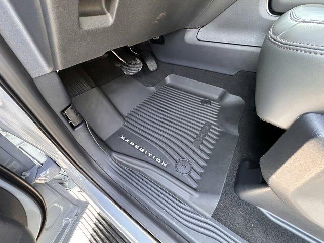 2025 Ford Expedition Max Active 4x4