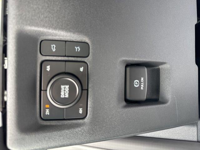 2027 Ford Expedition Max Platinum 4x4