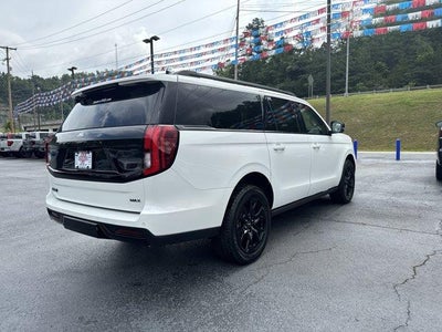 2027 Ford Expedition Max Platinum 4x4