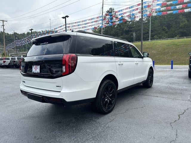 2027 Ford Expedition Max Platinum 4x4