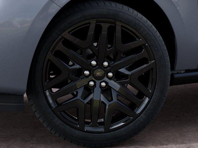 2027 Ford Expedition Max Platinum 4x4