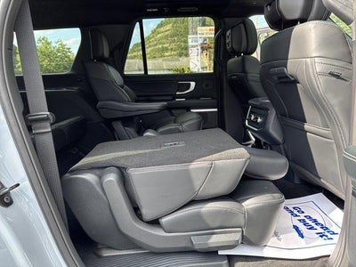 2027 Ford Expedition Max Platinum 4x4