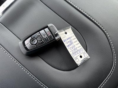 2027 Ford Expedition Max Platinum 4x4