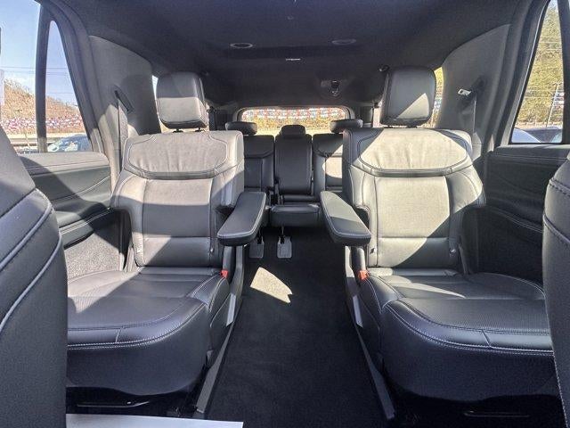 2025 Ford Expedition Max Platinum 4x4