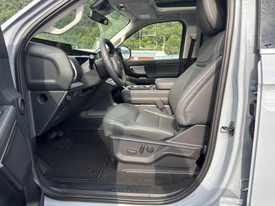 2027 Ford Expedition Active 4x4