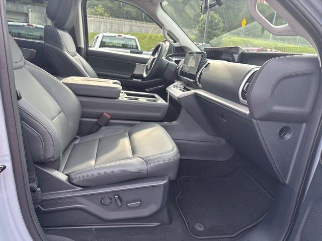 2027 Ford Expedition Active 4x4