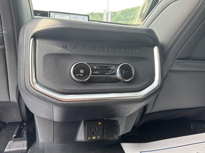 2027 Ford Expedition Active 4x4