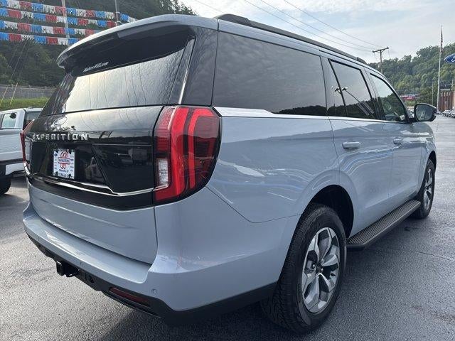 2027 Ford Expedition Active 4x4