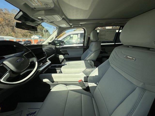 2025 Ford Expedition Platinum 4x4