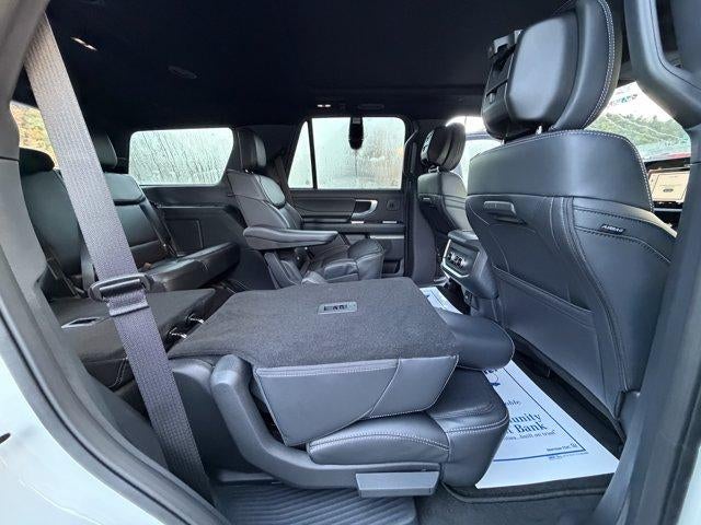 2027 Ford Expedition Platinum 4x4