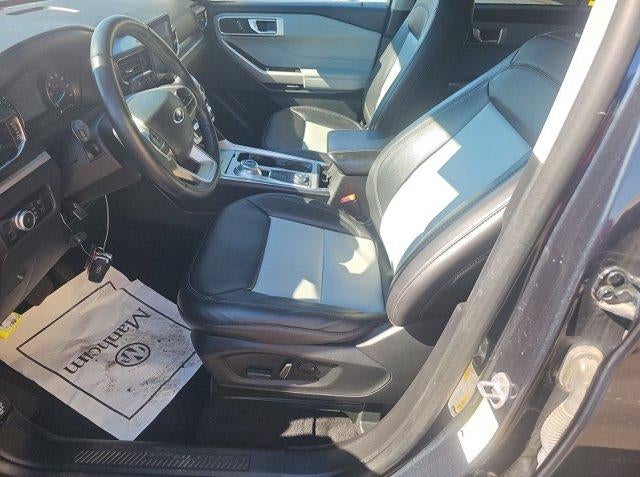 2023 Ford Explorer XLT 4WD