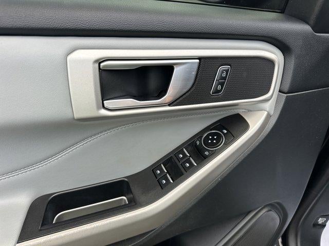 2022 Ford Explorer XLT 4WD