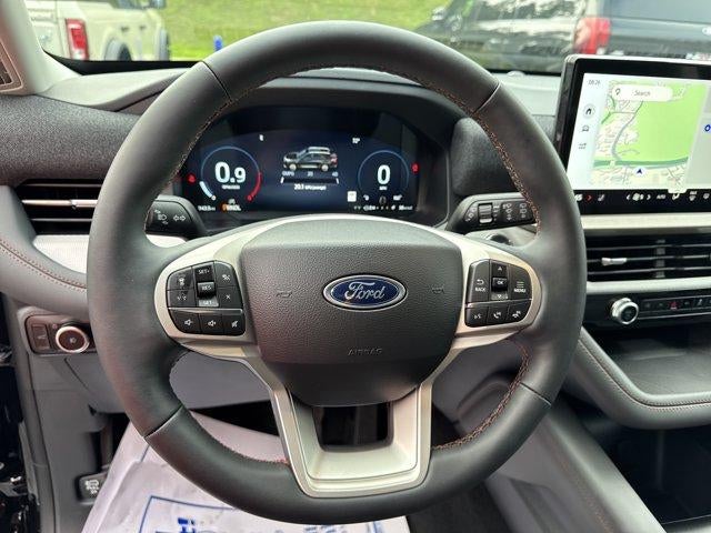 2026 Ford Explorer Active w/200A Pkg 4WD
