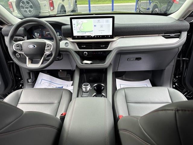 2026 Ford Explorer Active w/200A Pkg 4WD