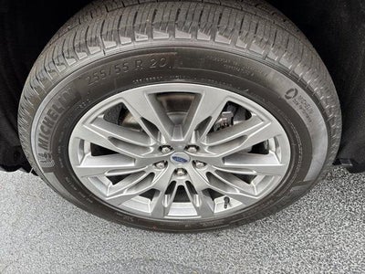 2026 Ford Explorer Active w/200A Pkg 4WD