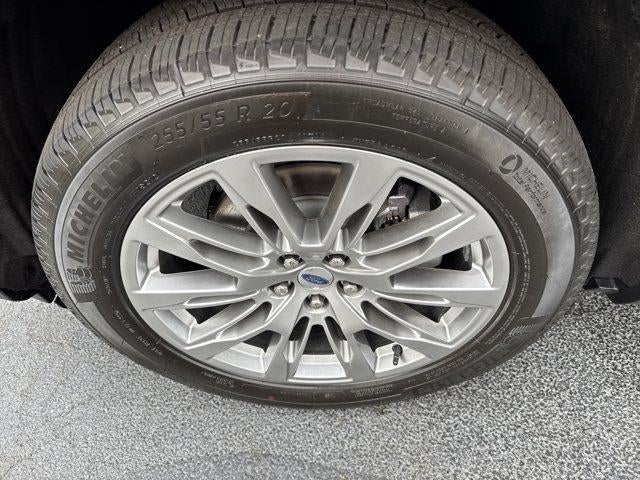 2026 Ford Explorer Active w/200A Pkg 4WD