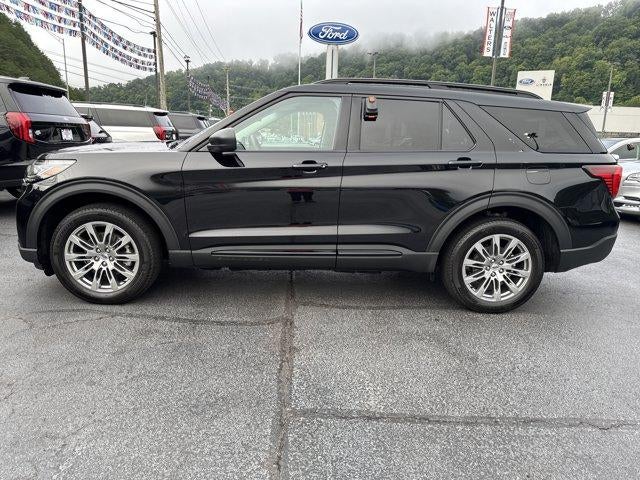 2026 Ford Explorer Active w/200A Pkg 4WD