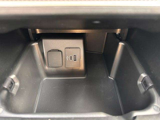 2025 Ford Explorer Active 4WD