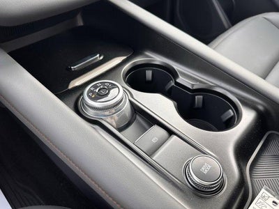 2025 Ford Explorer Active 4WD