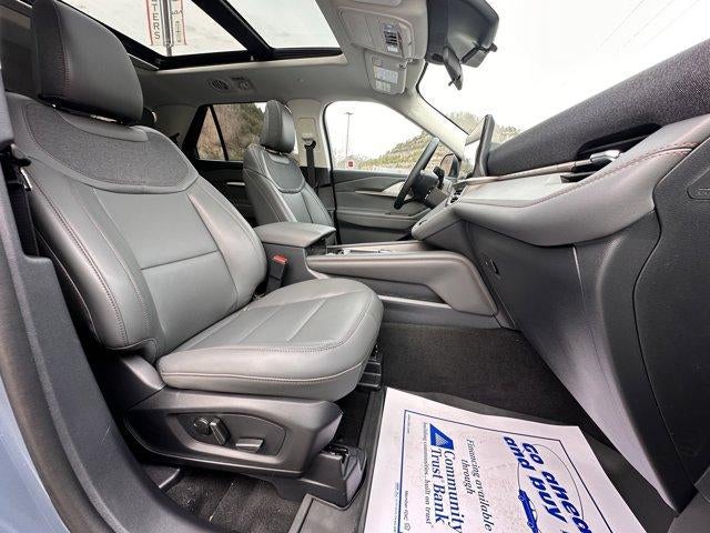 2025 Ford Explorer Active 4WD