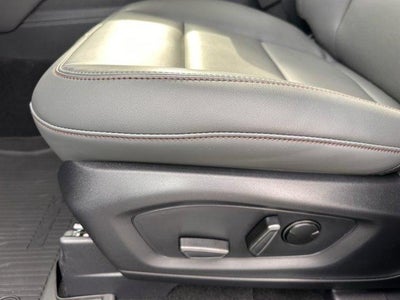 2025 Ford Explorer Active 4WD