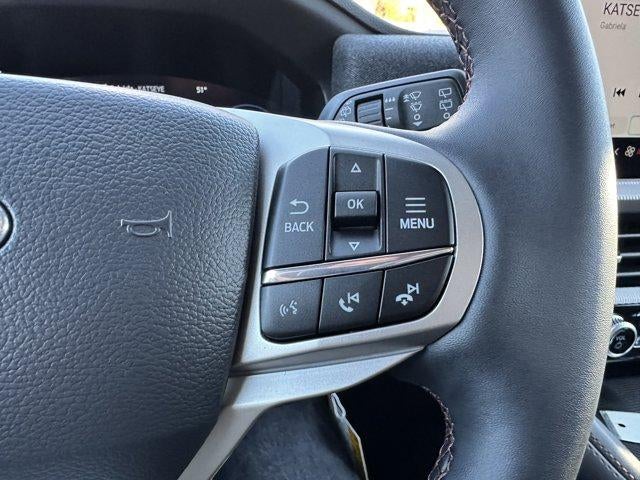 2026 Ford Explorer Active w/200A Pkg 4WD