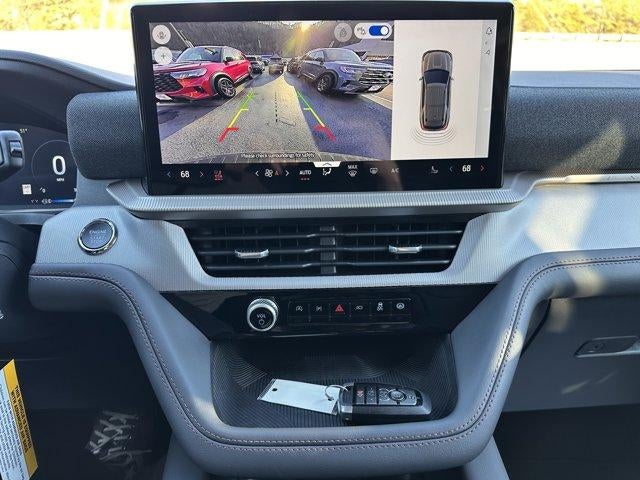 2026 Ford Explorer Active w/200A Pkg 4WD