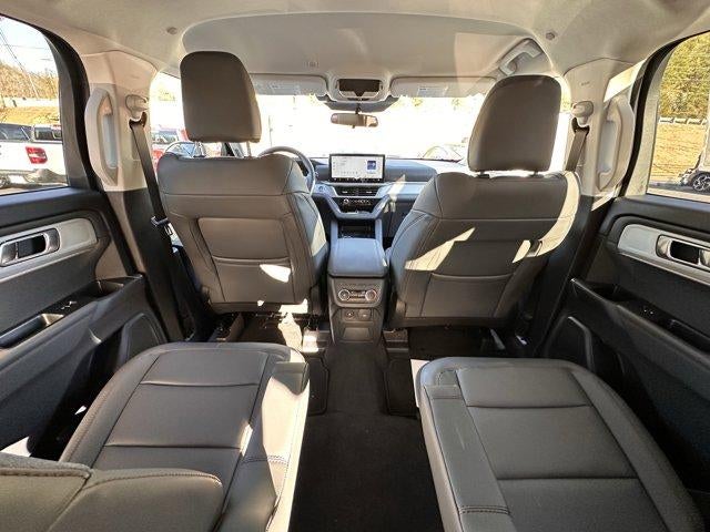 2026 Ford Explorer Active w/200A Pkg 4WD