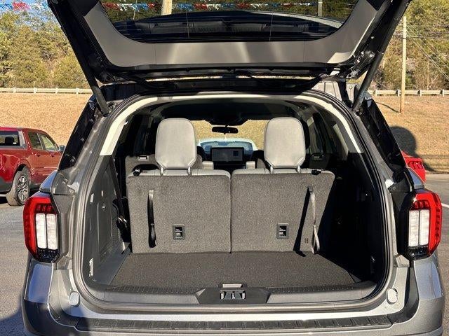 2026 Ford Explorer Active w/200A Pkg 4WD