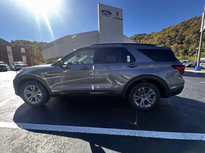 2026 Ford Explorer Active w/200A Pkg 4WD